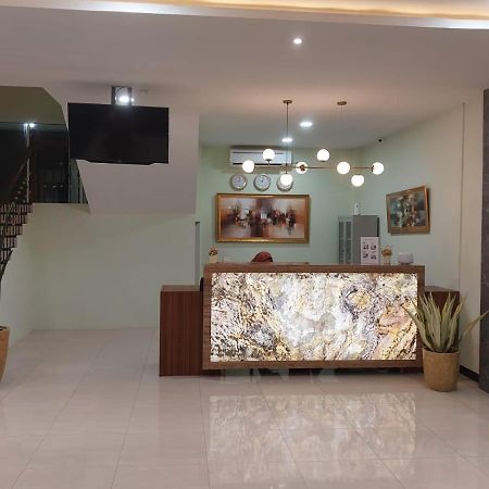 T Hotel Kualanamu Lubukpakam Exterior photo